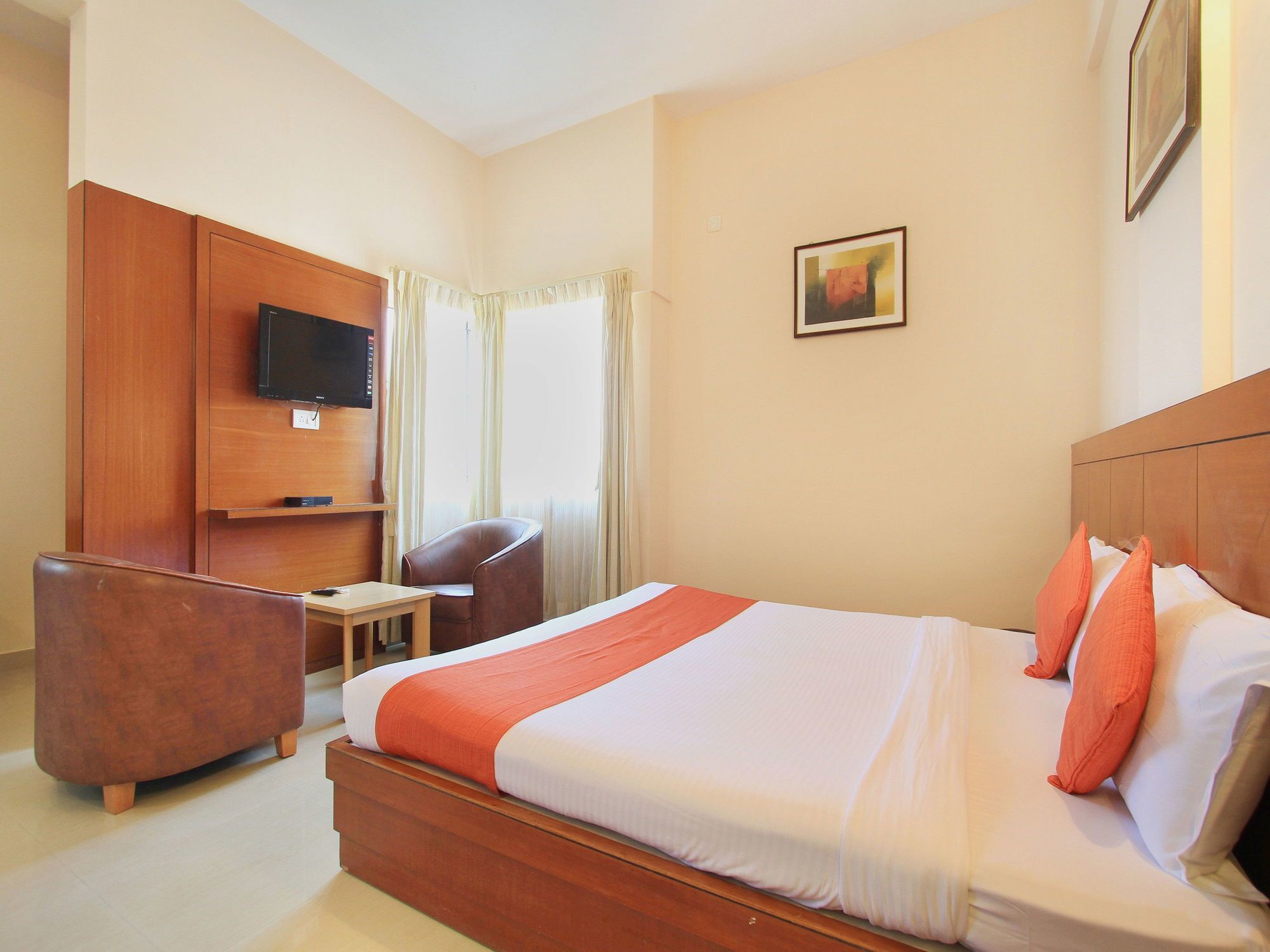 Hotel Stay By The Way Mysore Exteriör bild